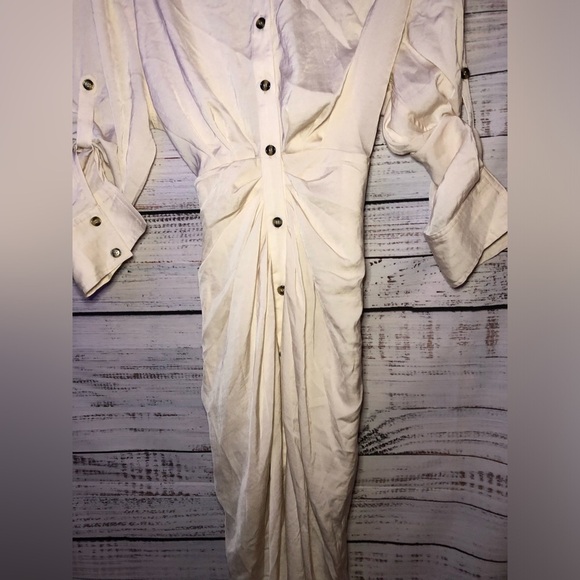 VENUS Cream Button-Down Dress size 10 NWOT - Picture 3 of 14